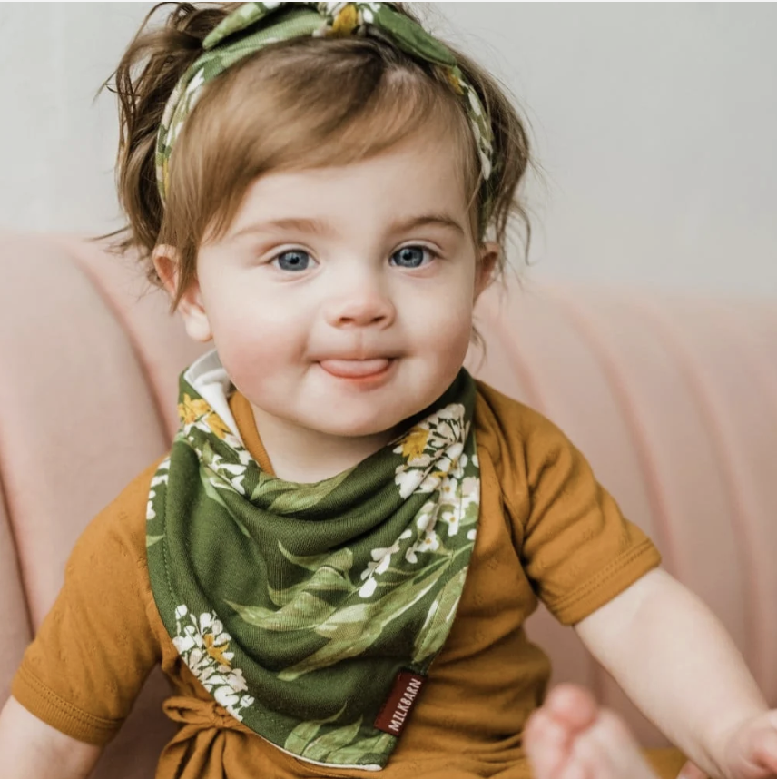 Kerchief Bib