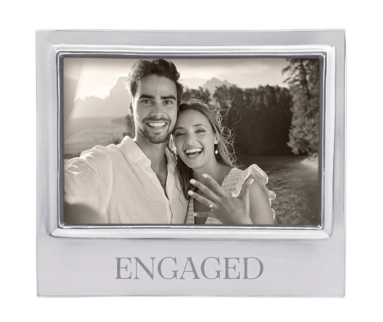 Engaged 4x6 Signature Frame