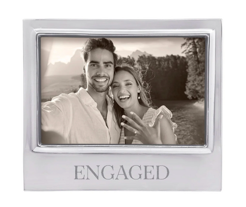 Engaged 4x6 Signature Frame