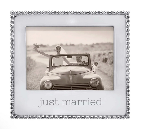 Just Married 5x7 Signature Frame